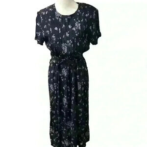 Teddi Boutique Vintage Floral Pleated Maxi Dress Petite Cottage core